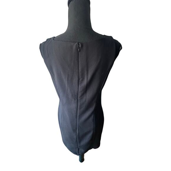 Chadwicks Black Sleeveless Sheath Dress Floral Embroidered Neckline 4P - Picture 5 of 8